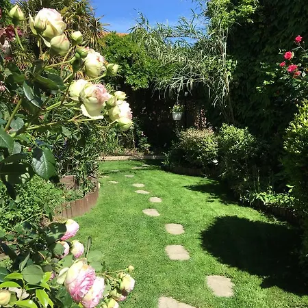 De La Tour 2* Les Sables-dʼOlonne