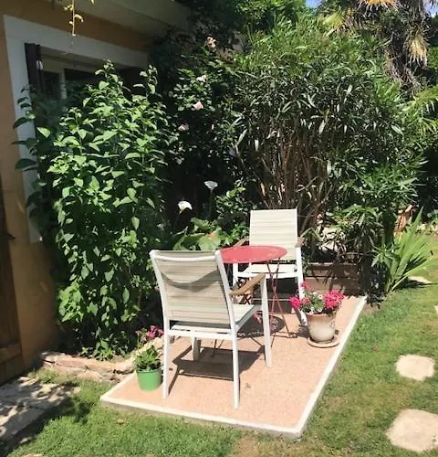 De La Tour 2* Les Sables-dʼOlonne